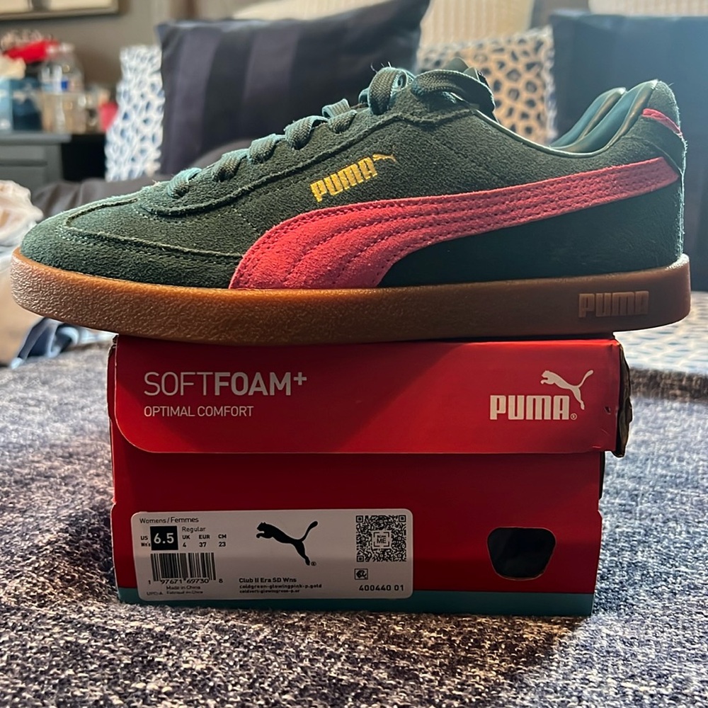 Womens Puma Club II Era